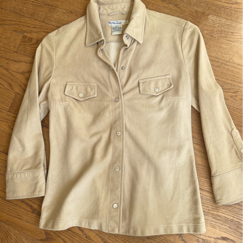 Luxurious Faconnable goat skin shirt, flattering butter color